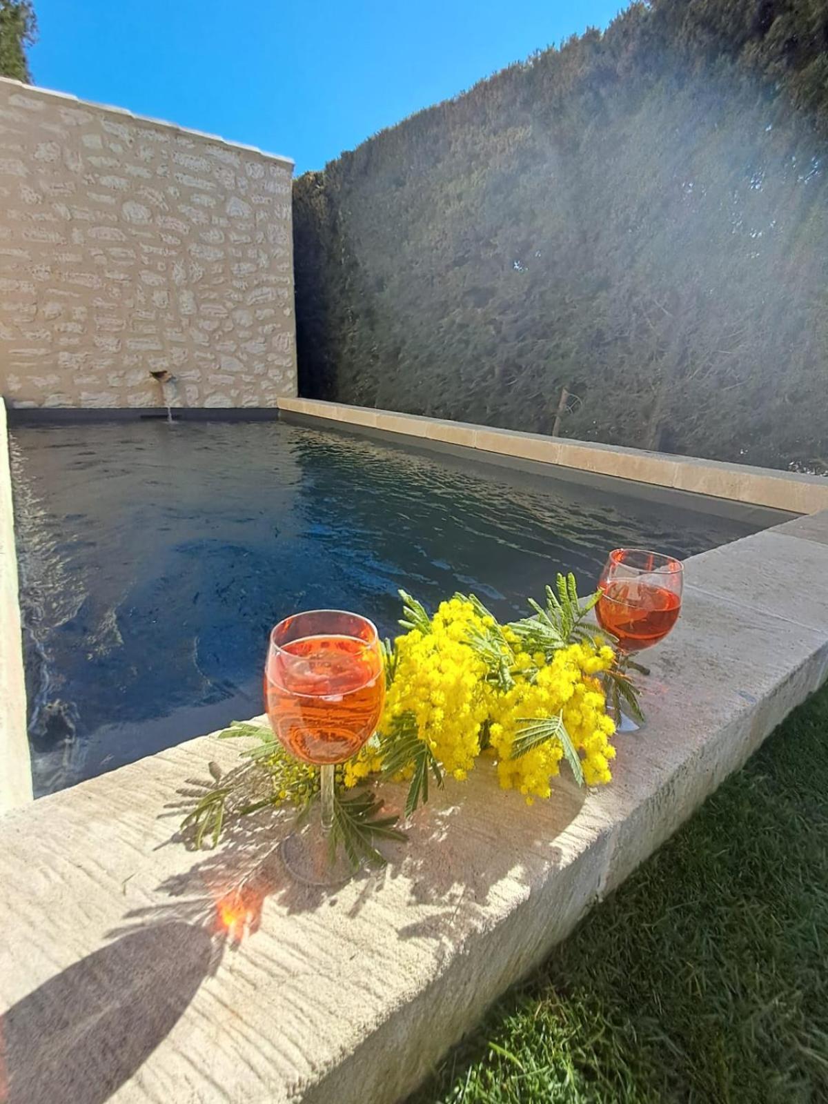 La Maison De Manon, 4-5Personnes, 75M2, Centre Village Avec Piscine Privee Maussane-les-Alpilles Exterior photo